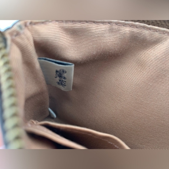 NWOT, 💐 Host Pick 💐 Coach Monogram Wristlet - Picture 6 of 10